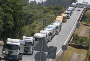 Parada en la central térmica de As Pontes Protestas de los transportistas del carbón