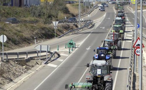 Cortes este jueves en las principales carreteras de Jaén en defensa del olivar