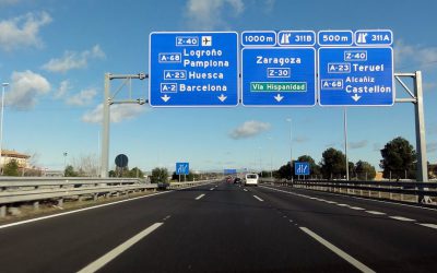 Limitación de paso de vehículos en régimen de transporte especial en la A-2 a partir del 1 de junio