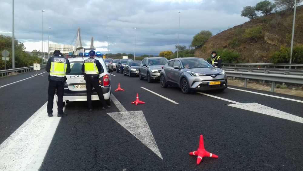 Se mantienen los controles en las fronteras con Portugal hasta el 1 de julio