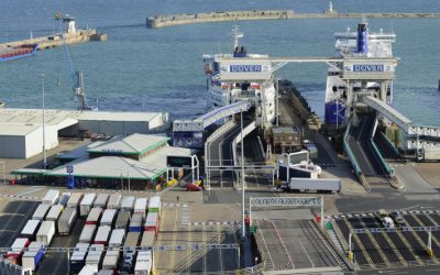 Largos atascos en Dover debido a una huelga en el Eurotúnel