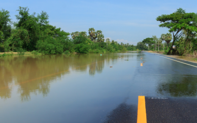 Las lluvias provocan el corte de numerosas carreteras en Navarra