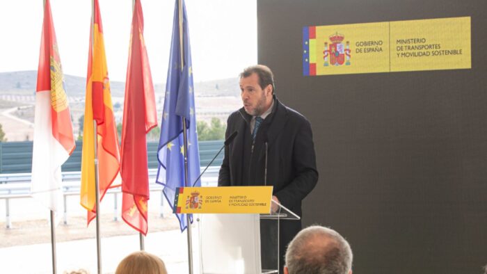 Óscar Puente