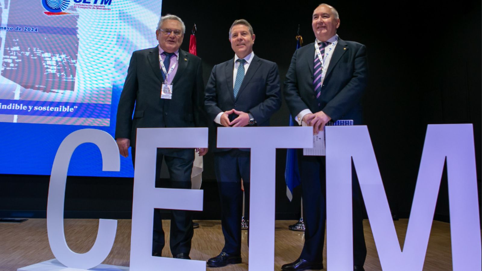 Page reclama medidas para solucionar la escasez de conductores en la inauguración del Congreso de la CETM